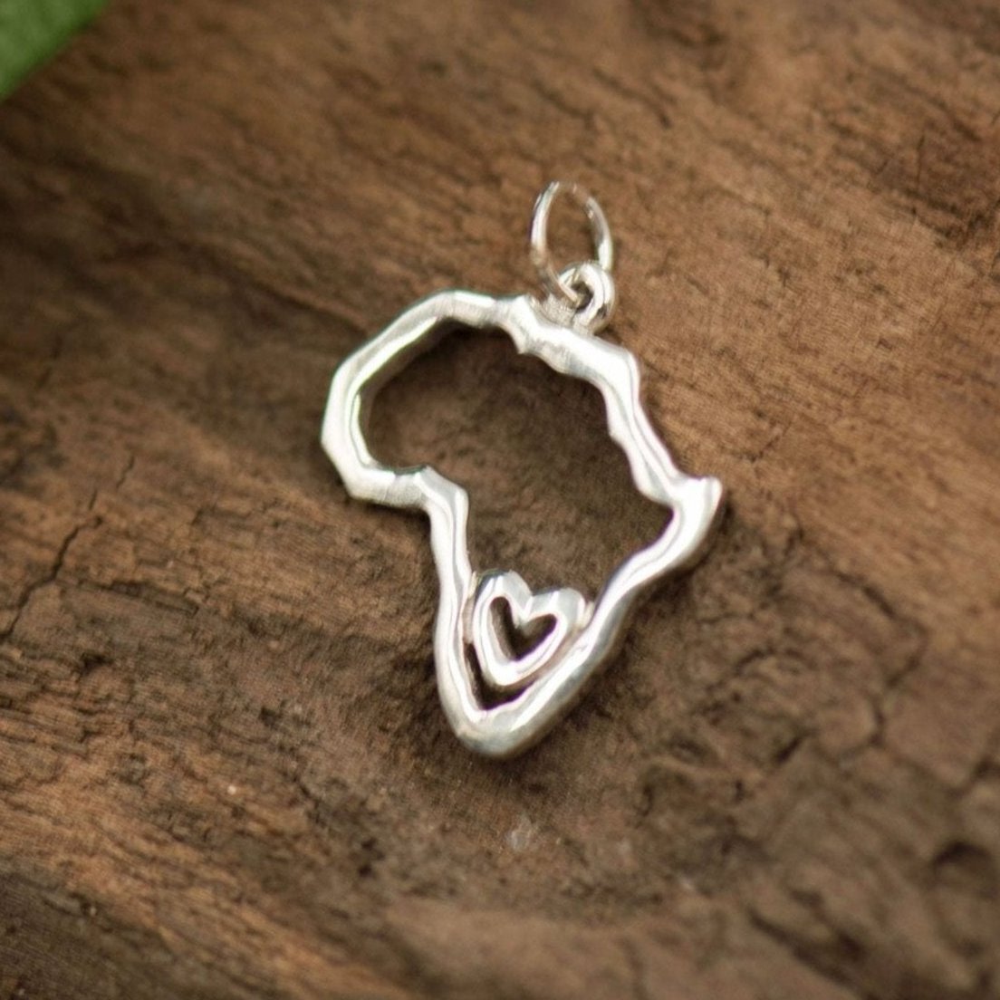 01 Africa Map with Heart Pendant