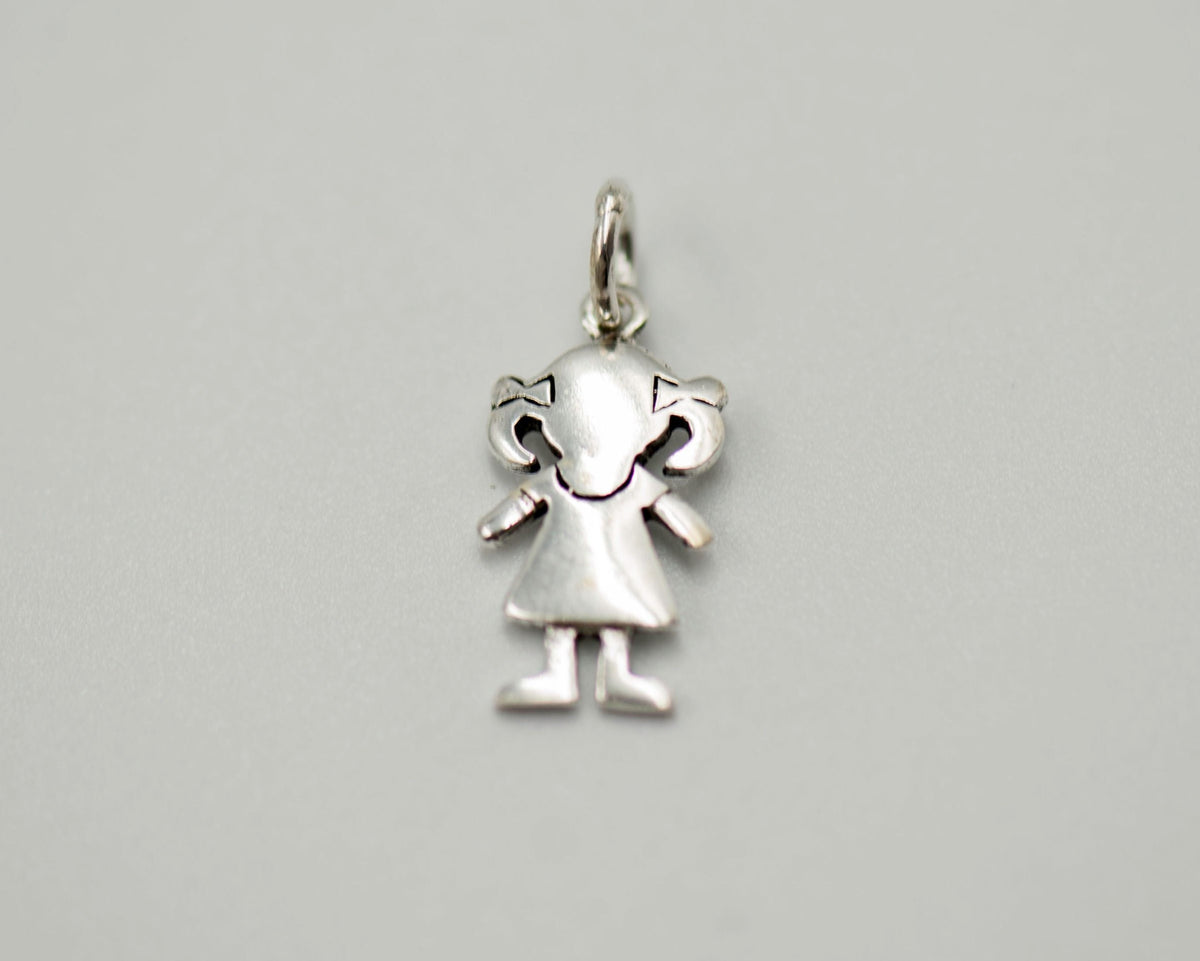 014 Pendant Girl Silver
