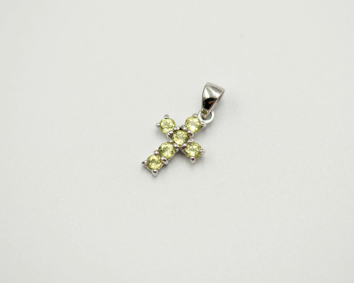 091 Pendant August Birthstone Cross