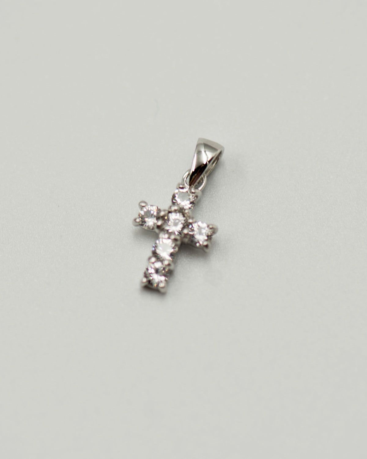 087 Pendant April Birthstone Cross