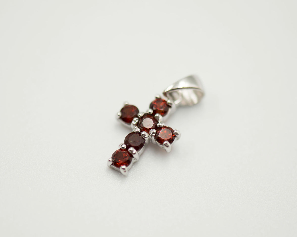 084 Pendant January Birthstone Garnet