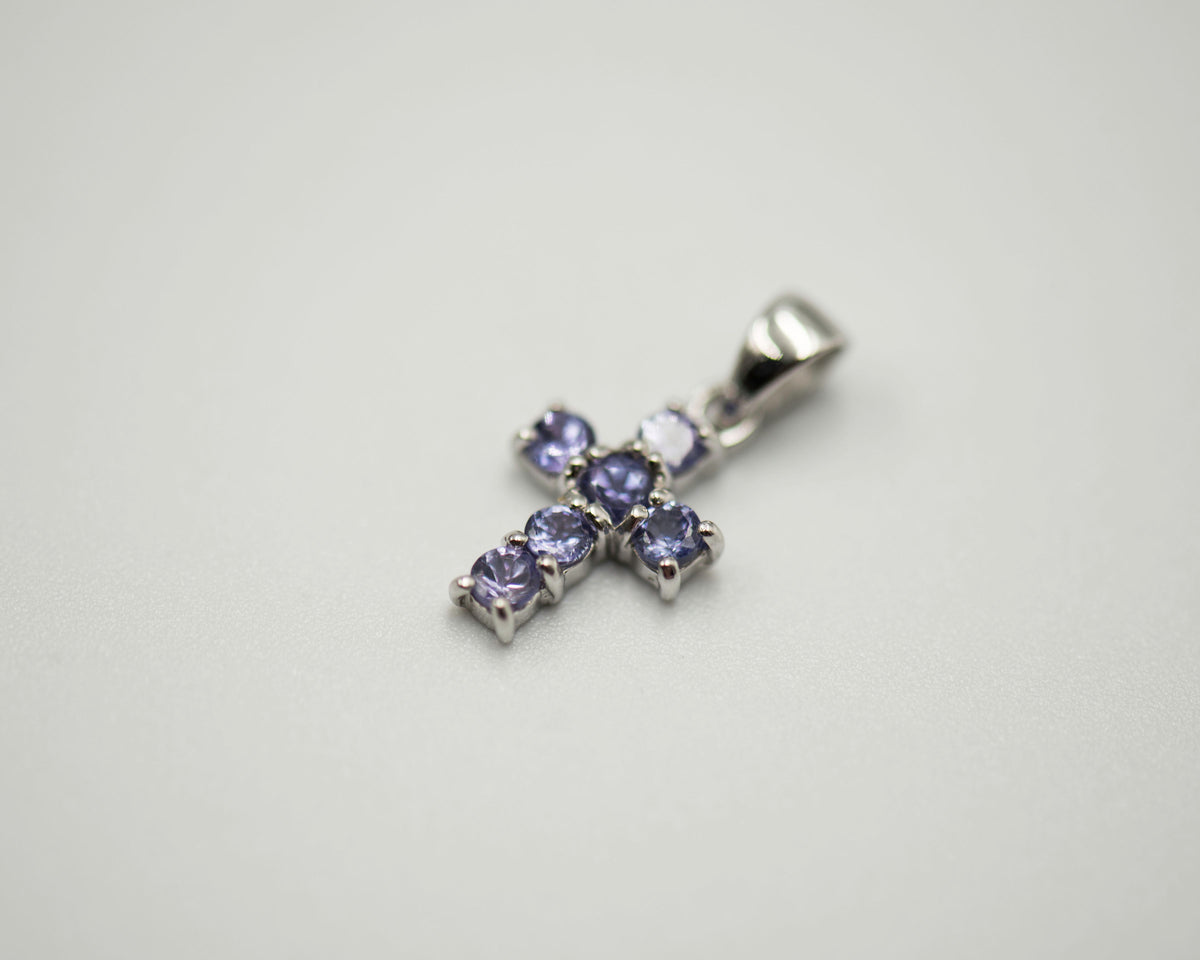 095 Pendant December Birthstone Cross