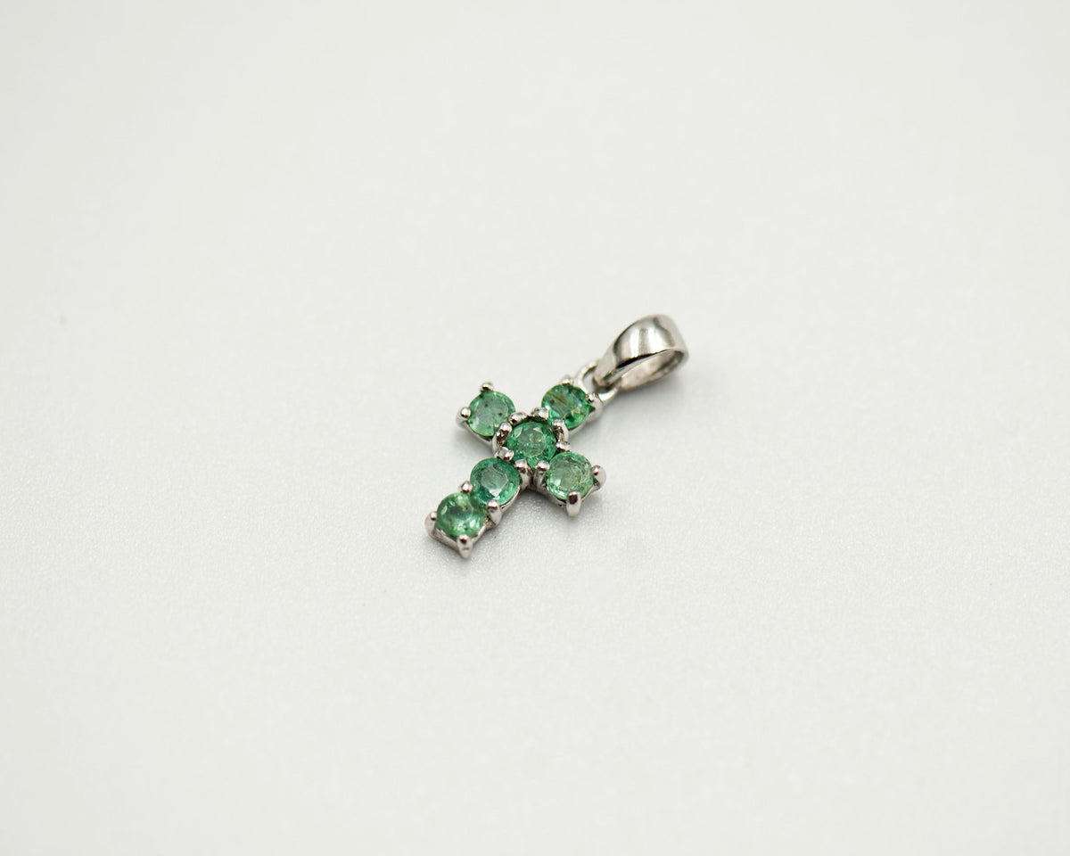 088 Pendant May Birthstone Cross Green