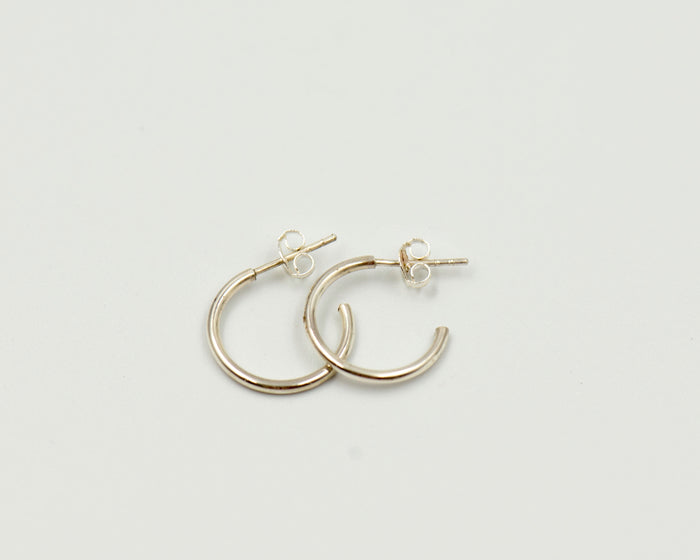 Earings small half hoops