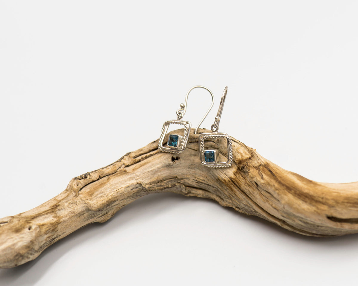 067 Earrings Blue Topaz Square