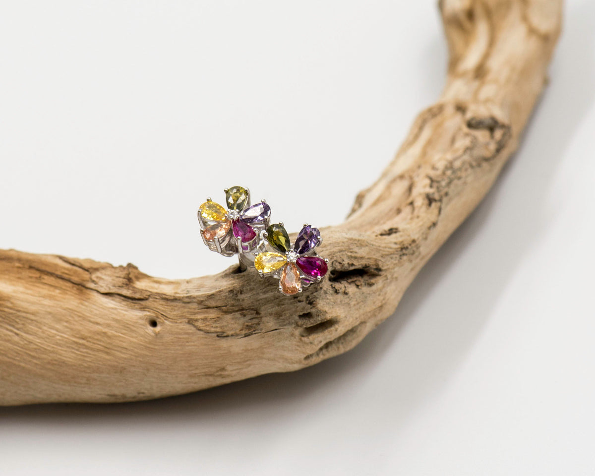 065 Earrings studs Colourd Cubic