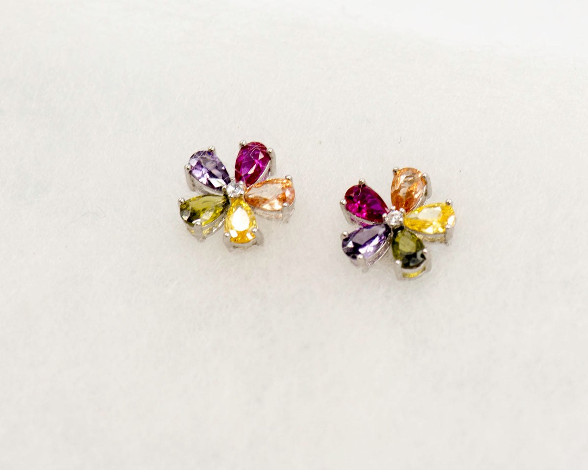 065 Earrings studs Colourd Cubic