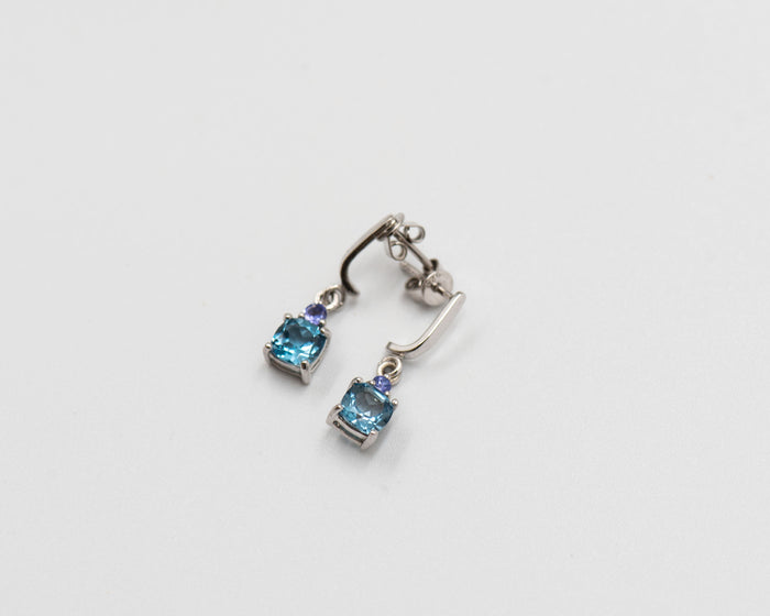 081 Earrings Tanzanite London Blue Topaz