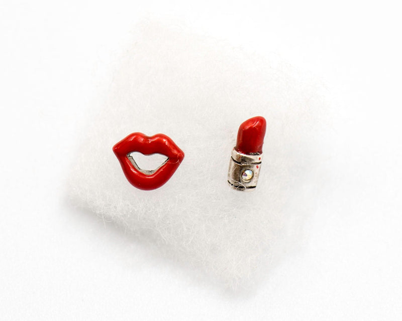 076 Earrings Studs Red Lips and Lipstick