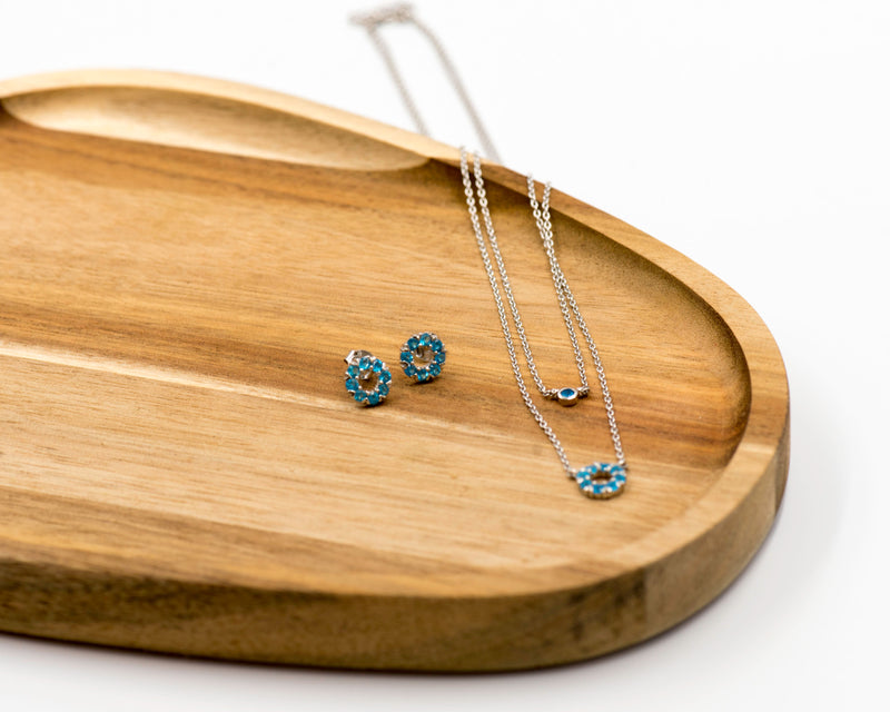 130 Elegant silver round earrings and chain set, featuring a combination round pendant with June apatite blue stones.