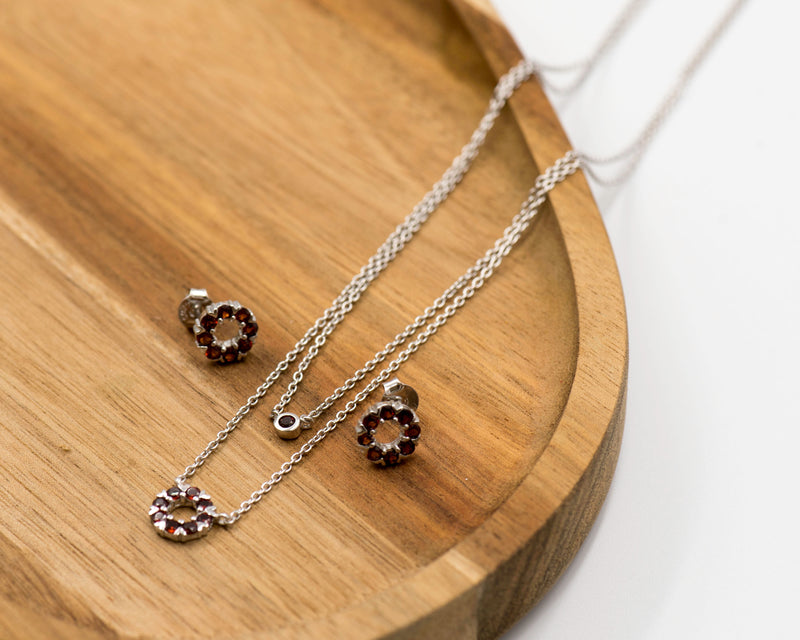 125 Set Chain and Earring January