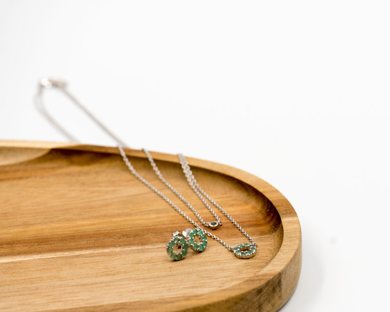 132 Elegant silver round earrings and chain set, featuring a combination round pendant with August peridot stones.