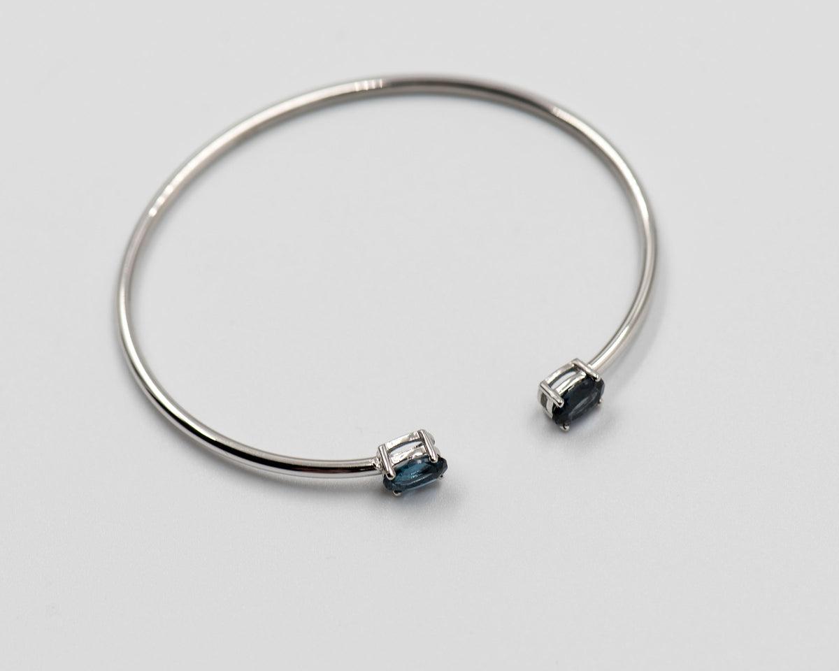 024 Bracelet London Blue Topaz
