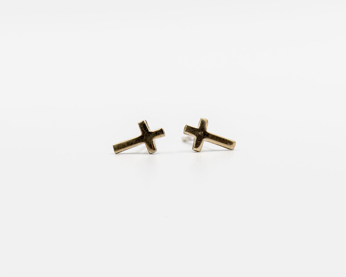 038 Earrings Silver Cross Set