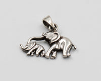 026 Pendant 925 Mom & Baby Elephants