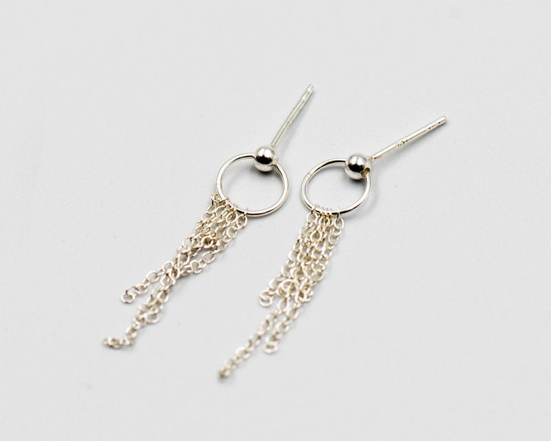 037 Earrings Circle and Chain Silver