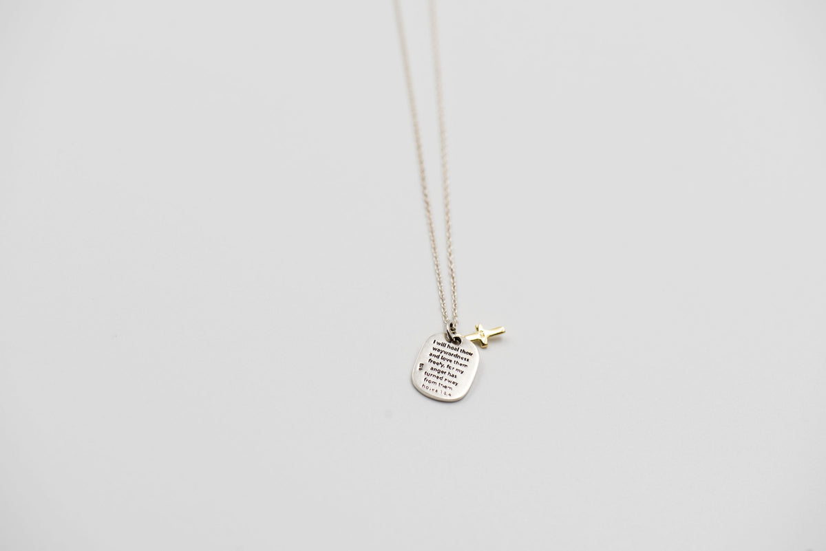 052 Set Necklace God Heals (Chain included)