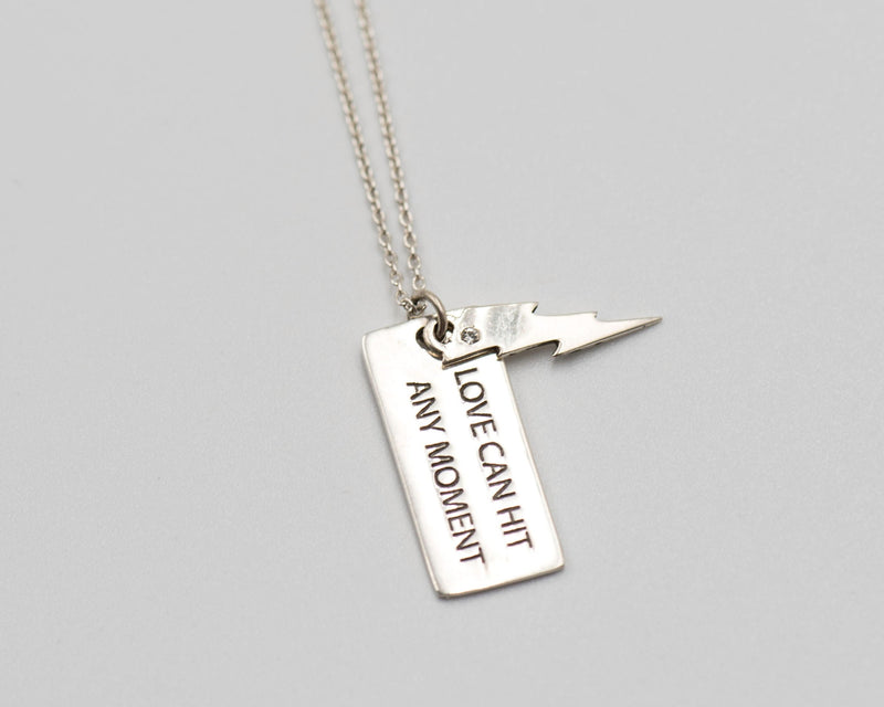 048 Set Necklace Love struck Love can hit any moment. (Chain included)