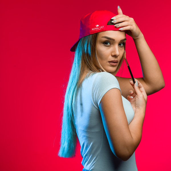 Red Cap Blond