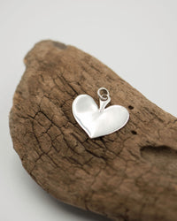 09 Pendant Heart Plain Silver